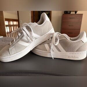 Adidas Classic Trainers